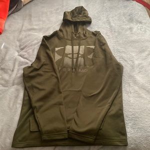 Under armour medium hoodie never worn and it just sits in my closet